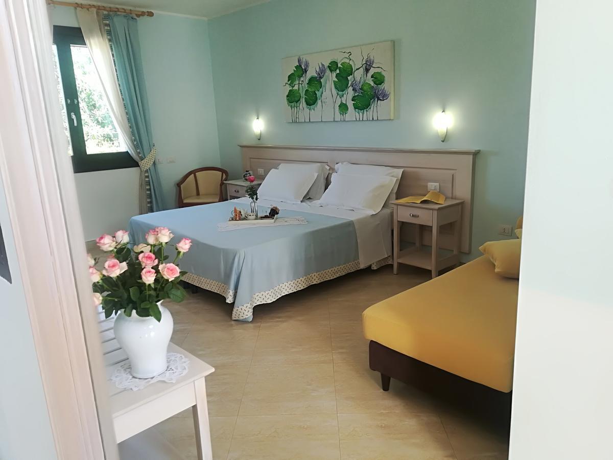 Agriturismo Torrevecchia ซานปันกราซิโอ ซาเลนติโน ภายนอก รูปภาพ
